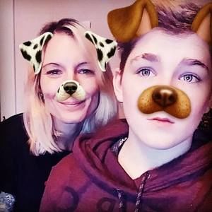 Meet your Posher, Corinne